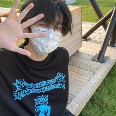 一元刷svip的网址,快手仿真人气带作品的,免费领取一千赞的QQ代刷网,卡盟刷qq空间赞